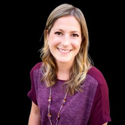 Erin Bee Thompson
