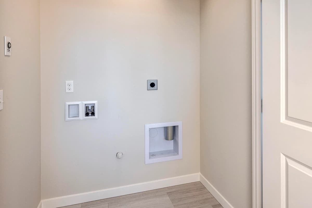 Gallery image 12-1