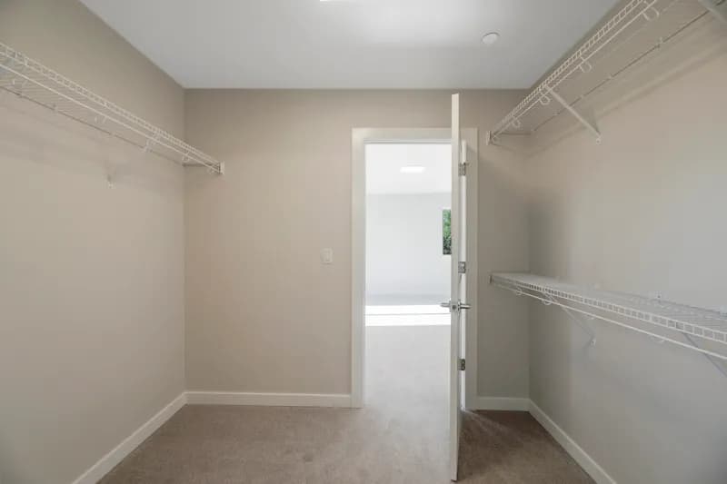 Gallery image 34-0