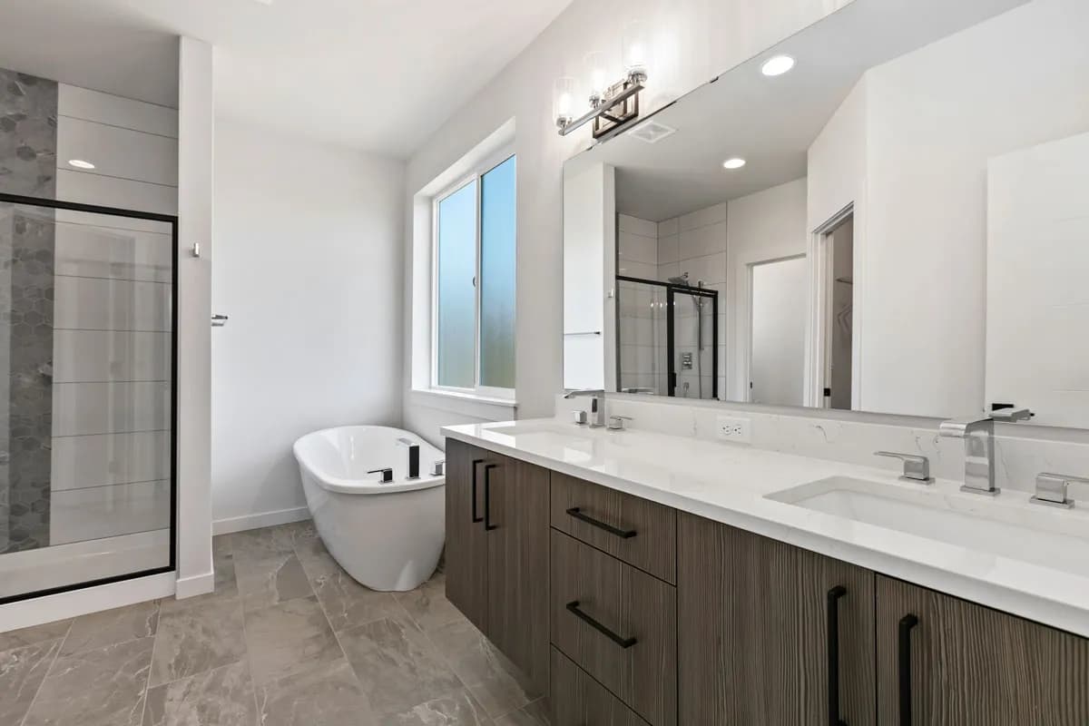 Gallery image 10-2