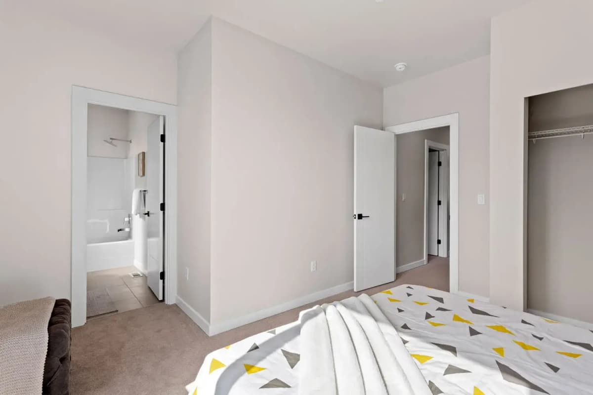 Gallery image 12-1