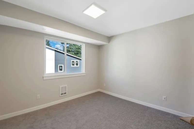 Gallery image 37-2