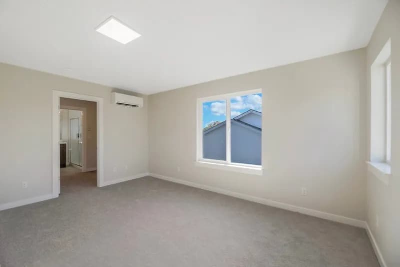 Gallery image 38-0