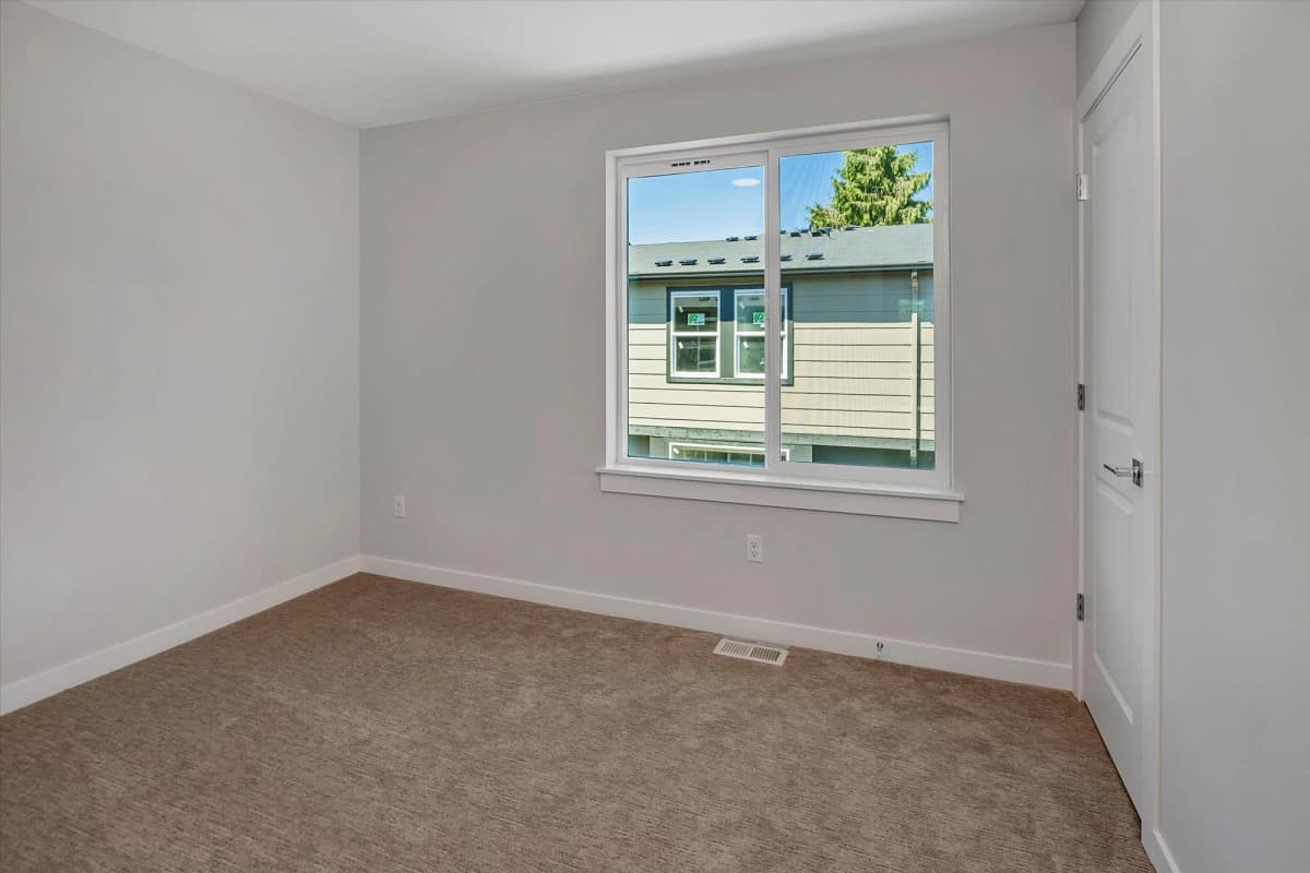 Gallery image 13-2