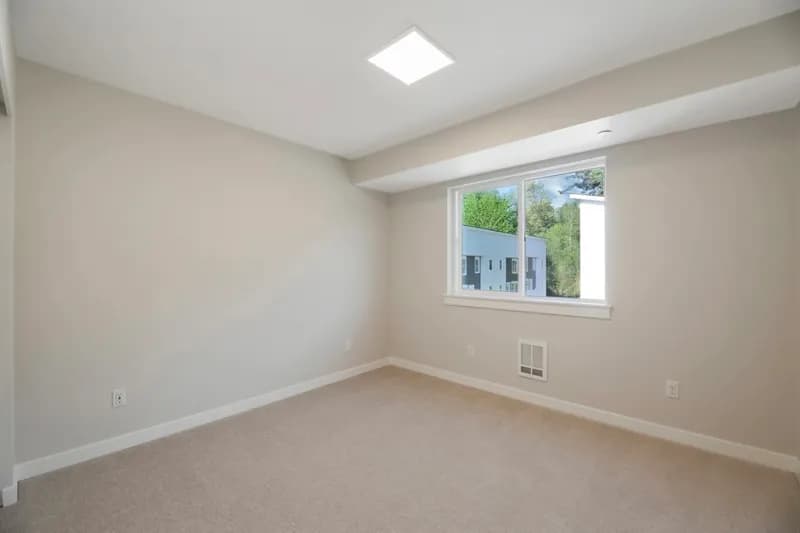 Gallery image 43-0