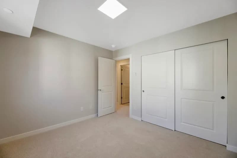 Gallery image 43-2