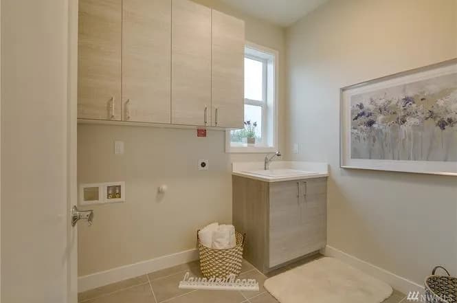 Gallery image 9-1